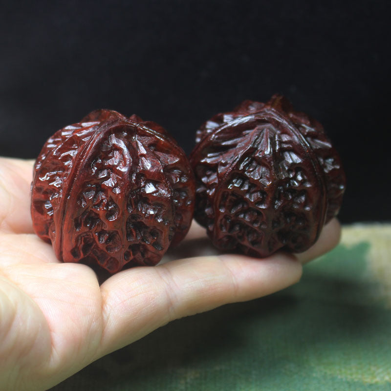 Carved Walnut Palm Pieces – Purple Sandalwood Hand Therapy Set (Pair, 4cm)